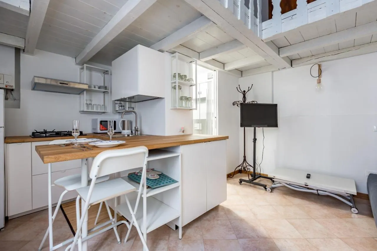 Apartment New! Studio Apt 700M From Corso Lodi! Milan